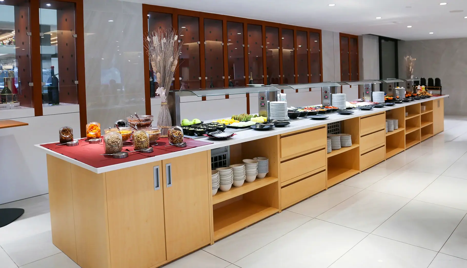 Restauracja i jedzenie w hotelu Eurostars Puerto de Ibiza