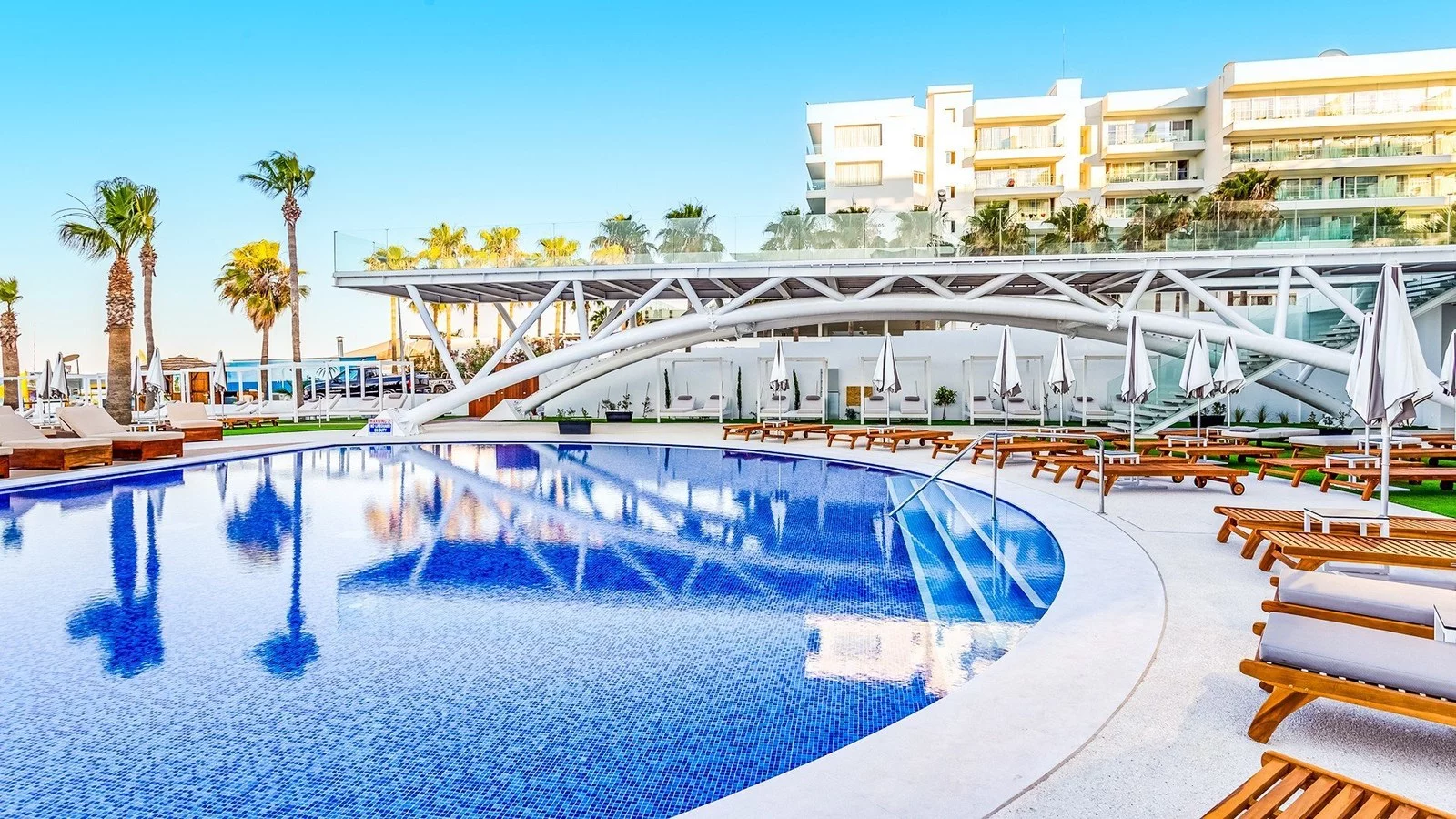 Hotel Flamingo Paradise Beach Hotel w Cypr (Larnaka) - oferta last minute