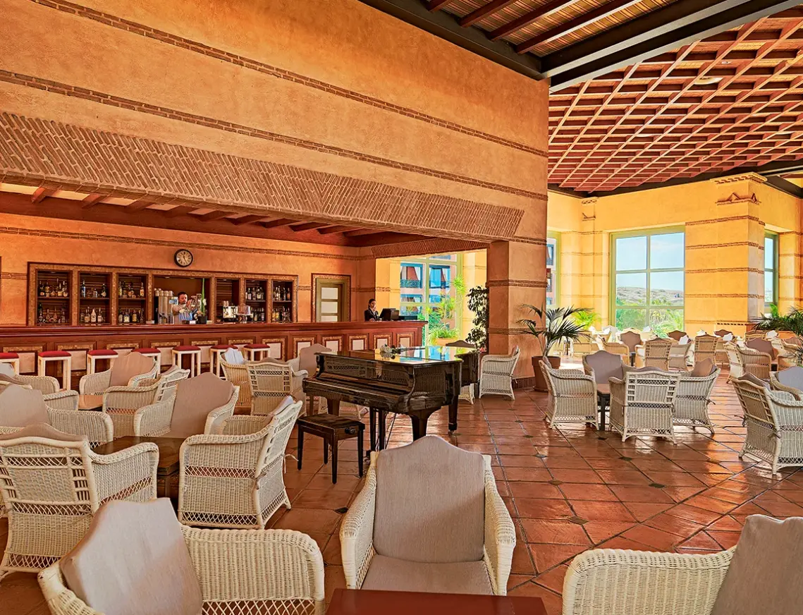 Lobby hotelu H10 Costa Adeje Palace