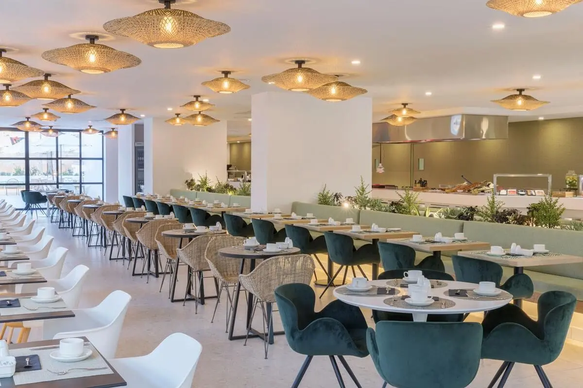 HM Ayron Park — HM AYRON PARK