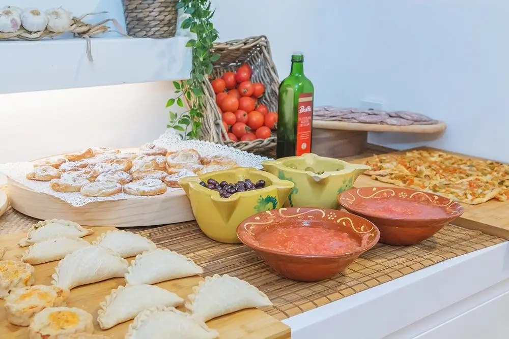 Restauracja i jedzenie w hotelu HM Gran Fiesta