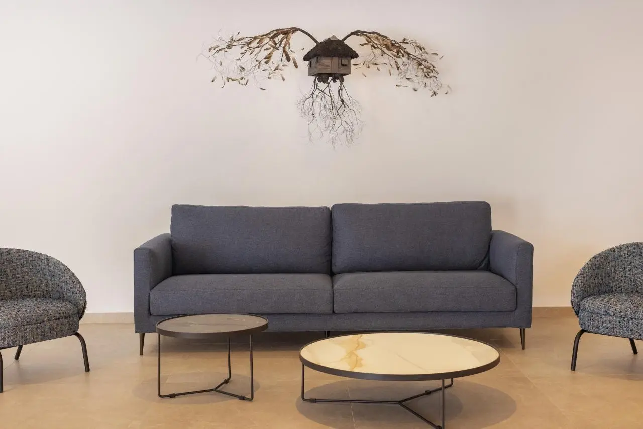 HM Isabela — HM ISABELA