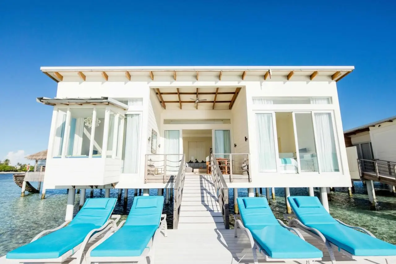 Holiday Inn Resort Kandooma Maldives — HOLIDAY INN RESORT KANDOOMA MALDIVES