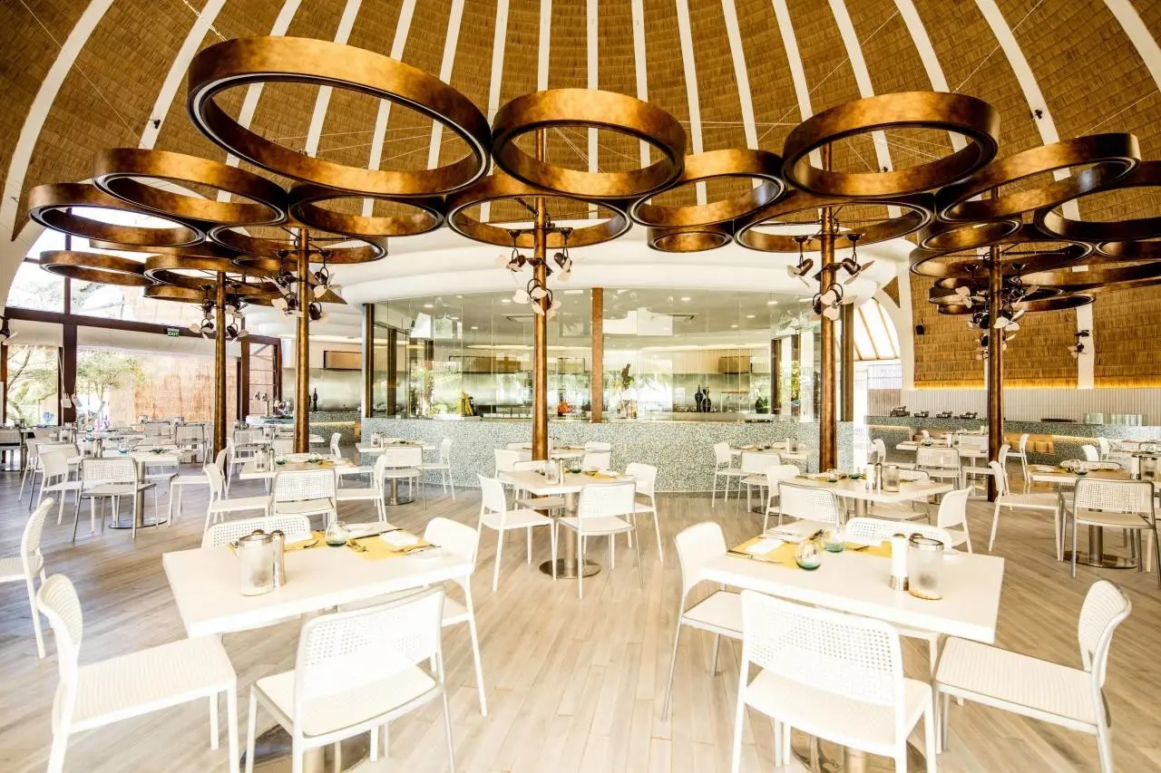 Holiday Inn Resort Kandooma Maldives — HOLIDAY INN RESORT KANDOOMA MALDIVES