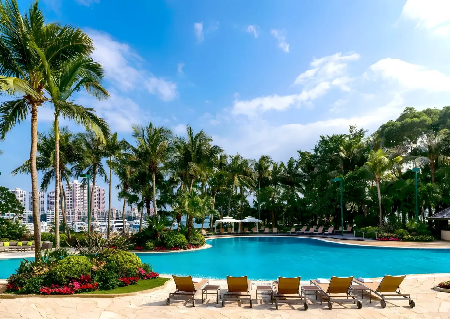 Basen w hotelu Hong Kong Gold Coast