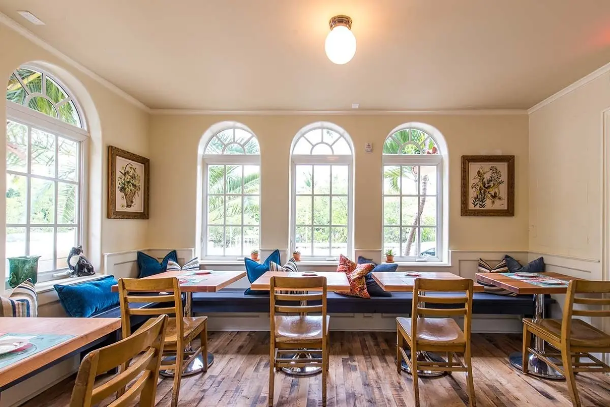 Hostel Freehand Miami — FREEHAND MIAMI