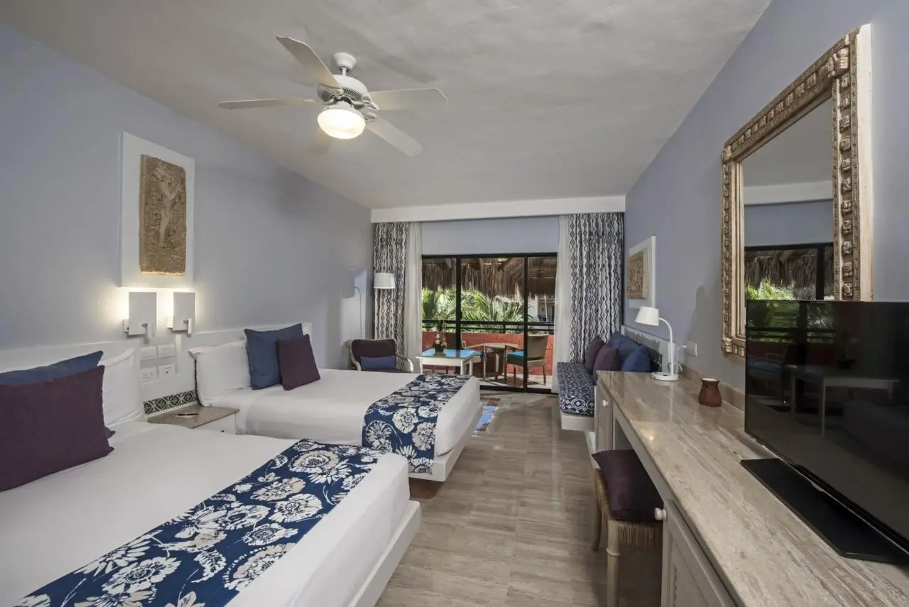 Iberostar Waves Tucan — IBEROSTAR WAVES TUCAN