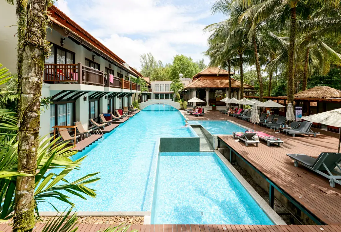 Basen w hotelu Khaolak Oriental Resort
