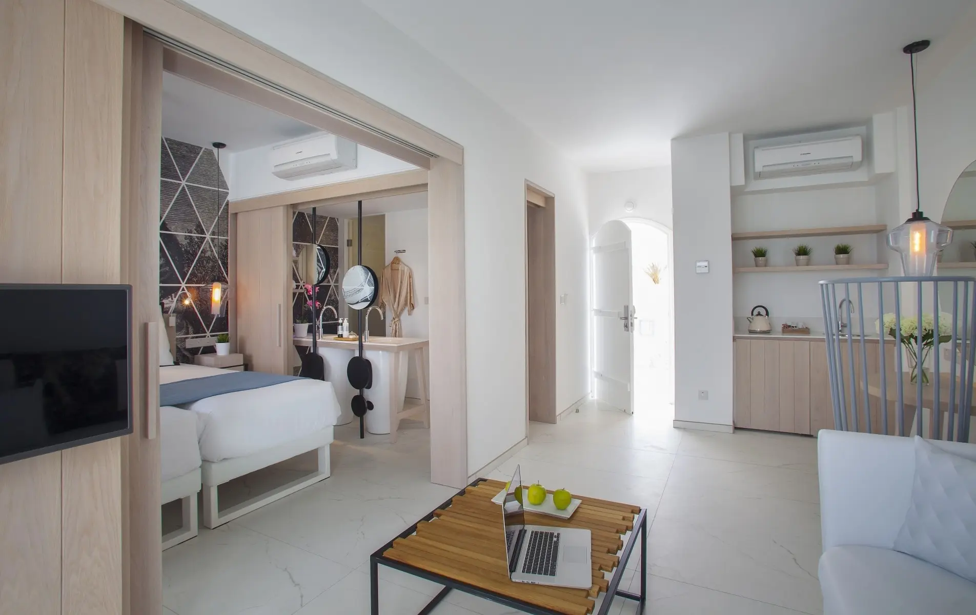 King Jason Protaras — THE KING JASON PROTARAS