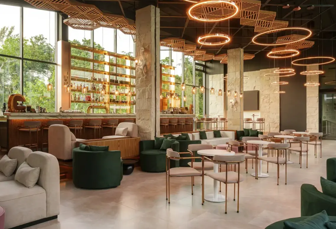 Lobby hotelu La Green Hotel & Residence