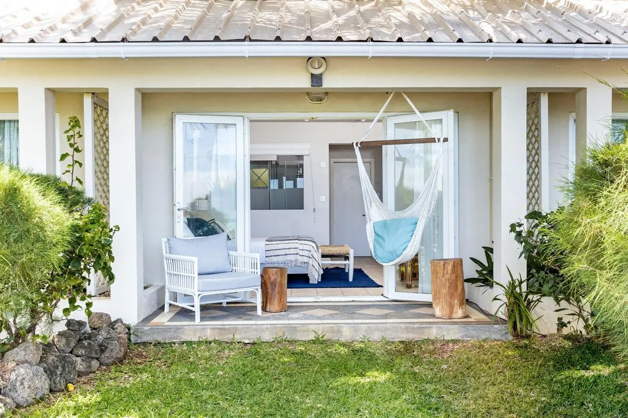 Lagoon Attitude — LAGOON ATTITUDE