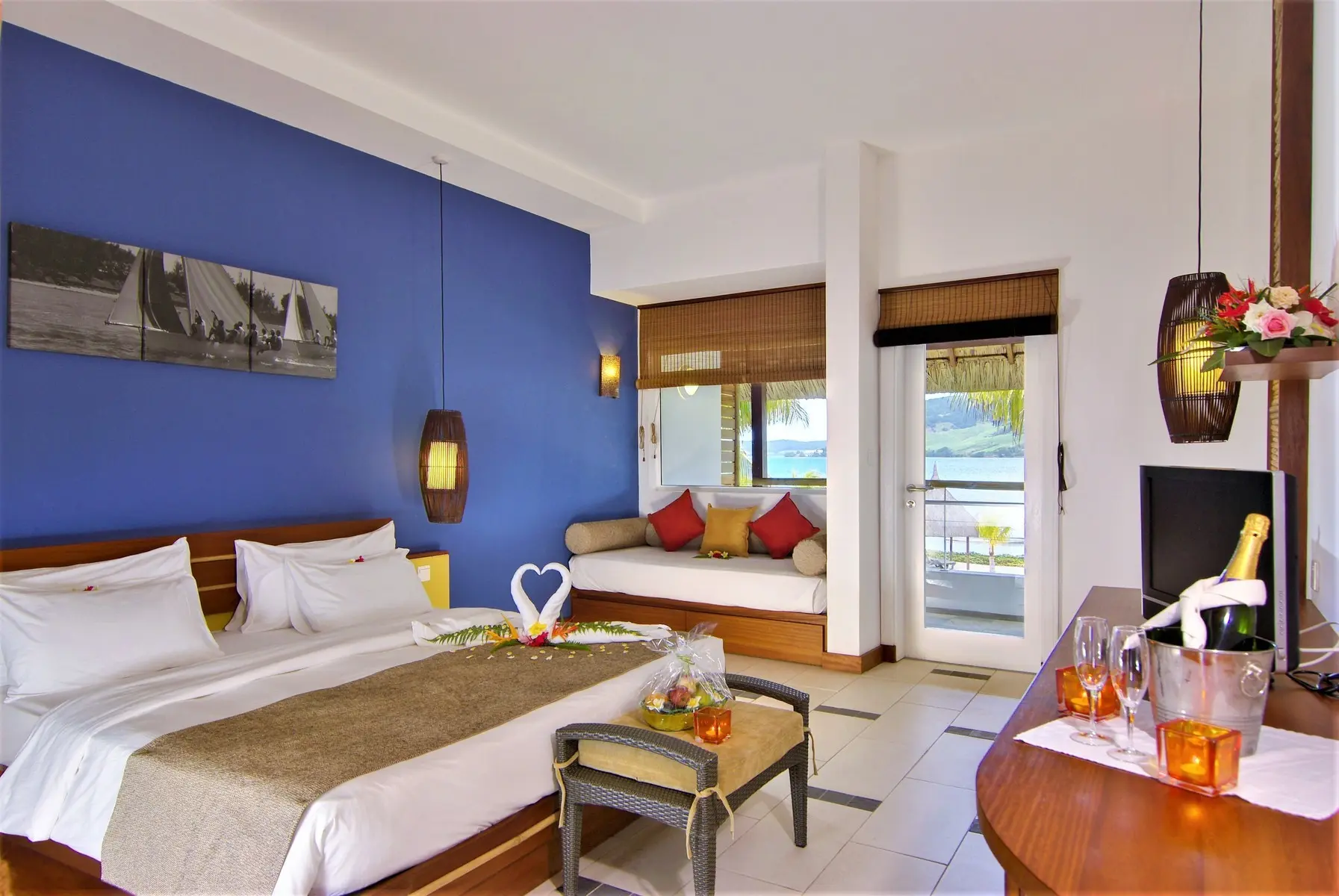 Laguna Beach Hotel & Spa — LAGUNA BEACH HOTEL