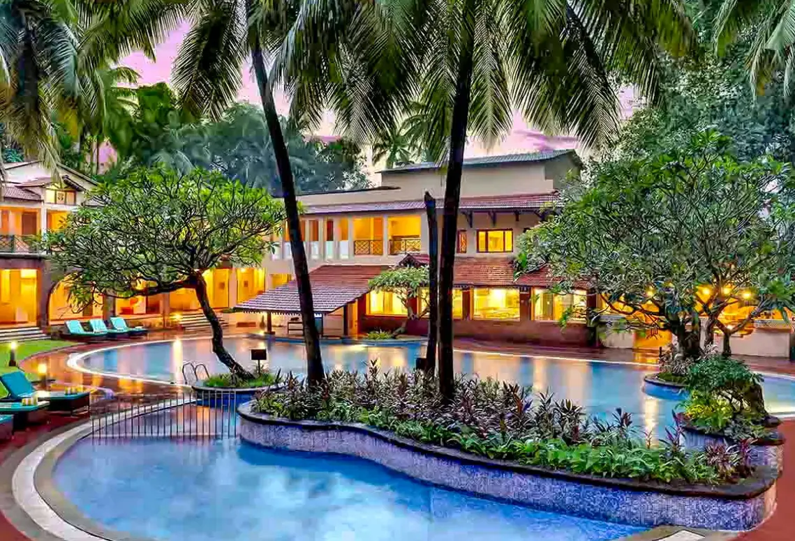 Basen w hotelu Lemon Tree Amarante Beach Resort
