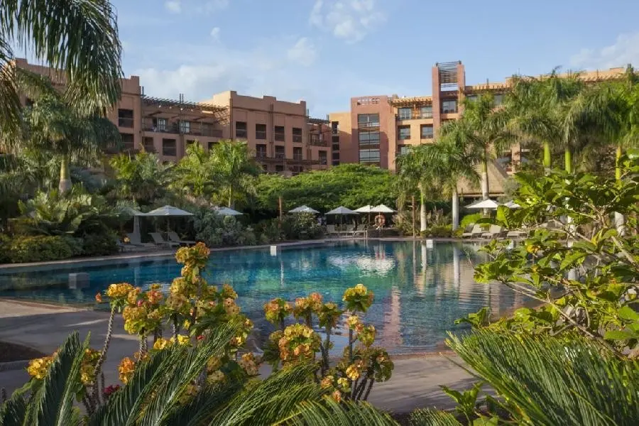 Lopesan Baobab Resort — LOPESAN BAOBAB RESORT