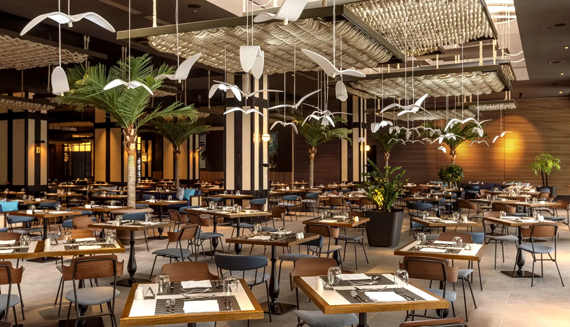 Restauracja i jedzenie w hotelu Lopesan Costa Meloneras Resort, Spa & Casino