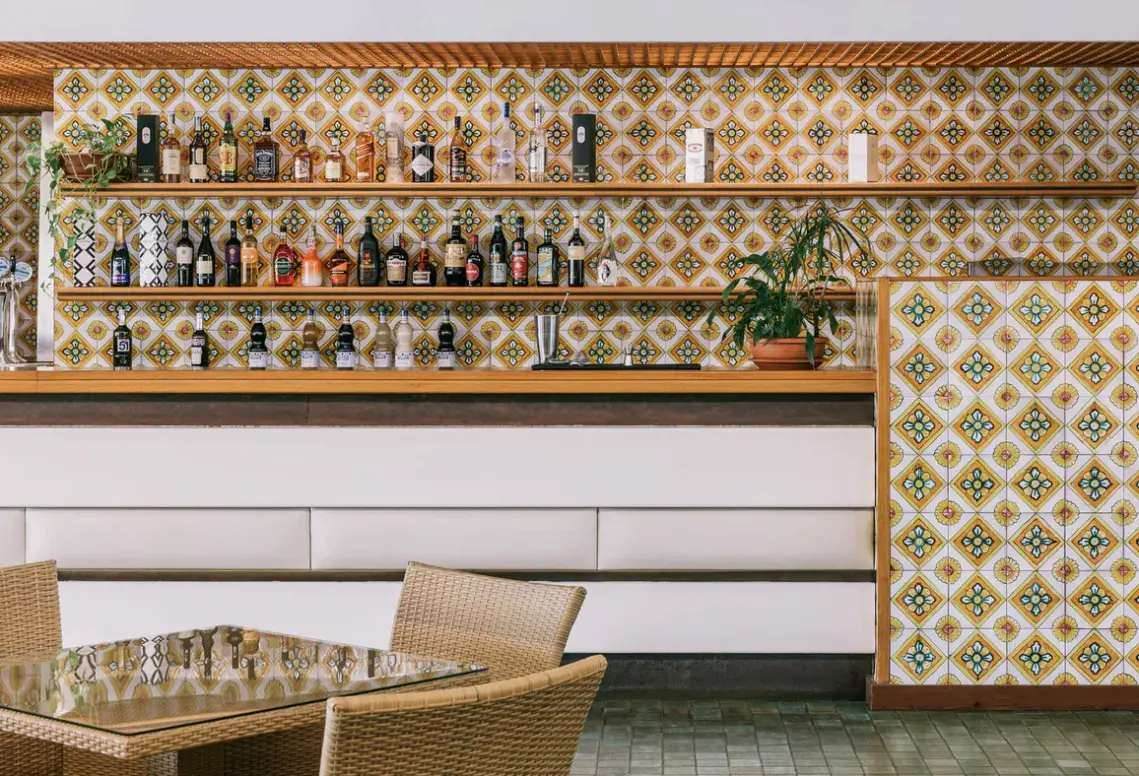 Restauracja i jedzenie w hotelu MClub Alicudi