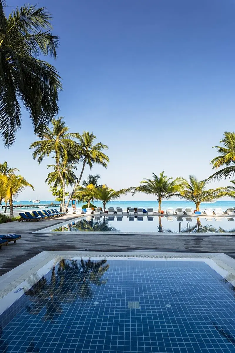 Meeru Island Resort & Spa — MEERU ISLAND RESORT & SPA