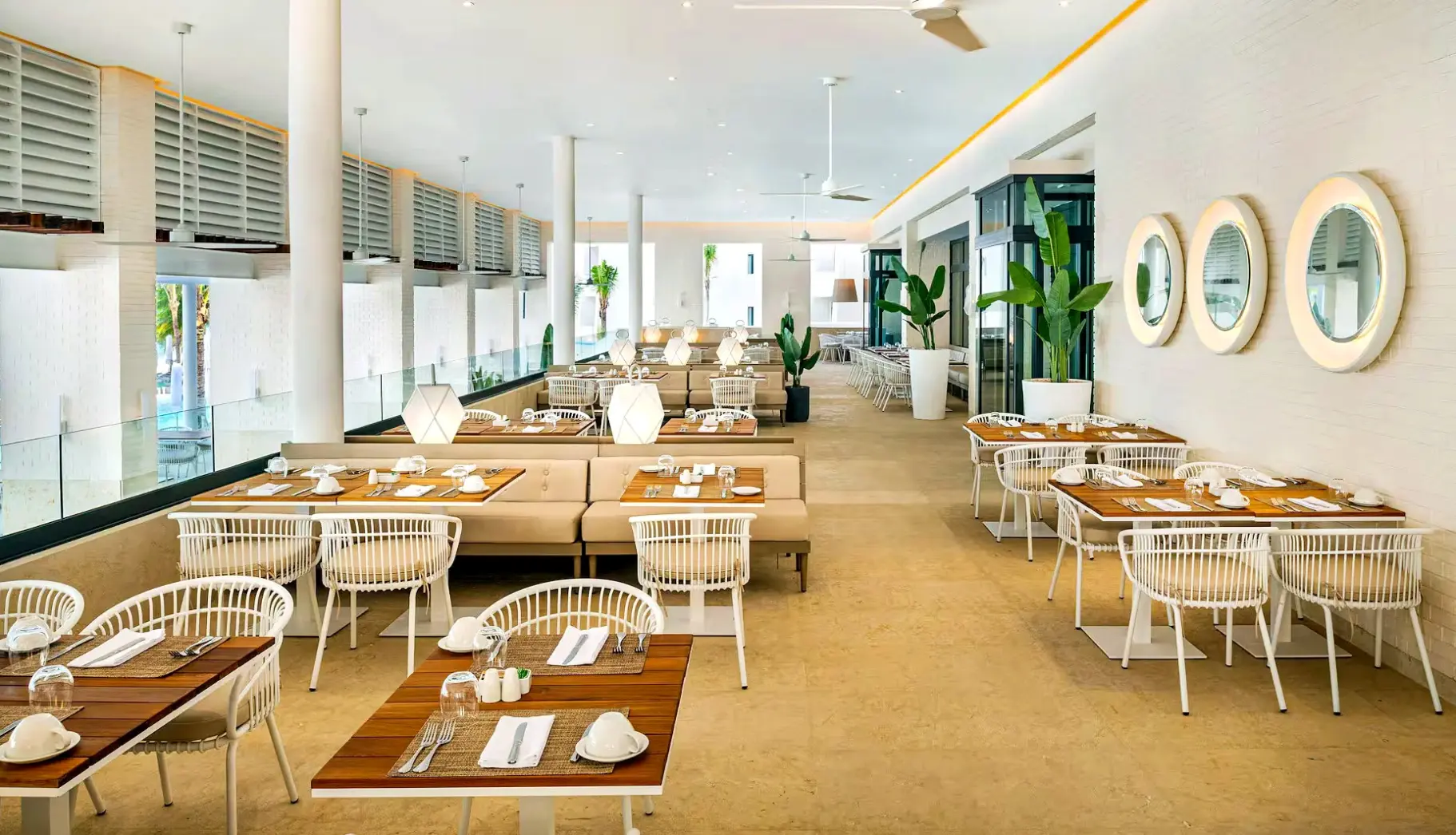 Restauracja i jedzenie w hotelu Meliá Casa Maya Cancún All Inclusive