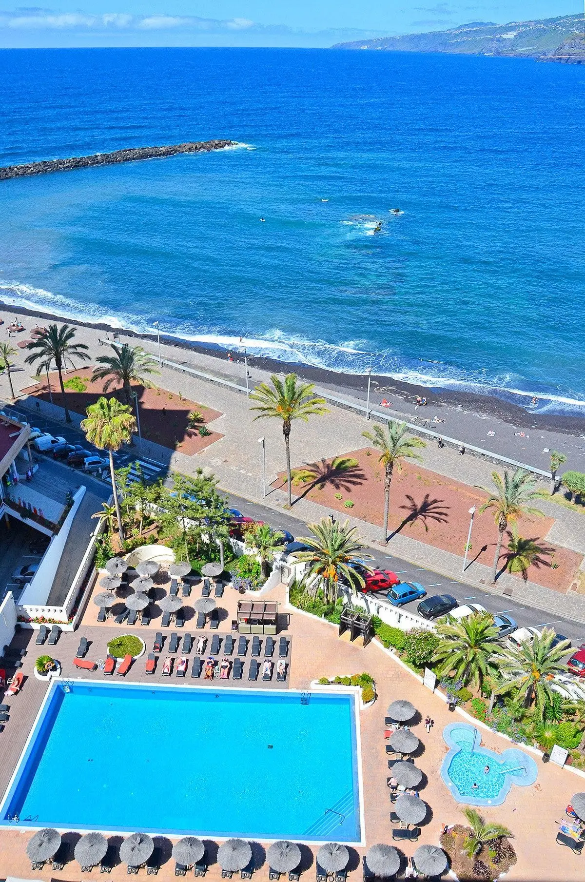 Basen w hotelu Meliá Costa Atlantis Tenerife