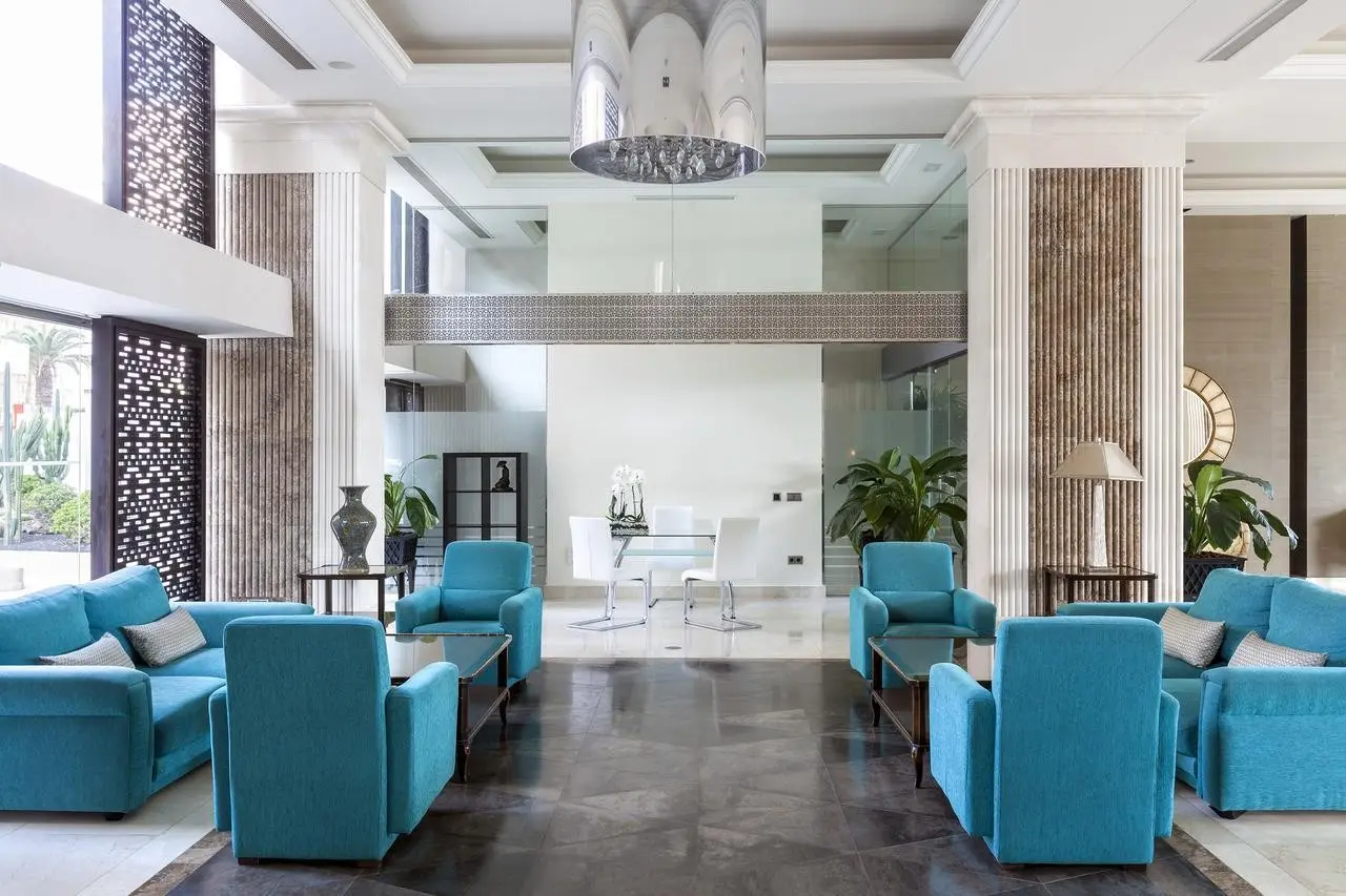 Lobby hotelu Meliá Costa Atlantis Tenerife