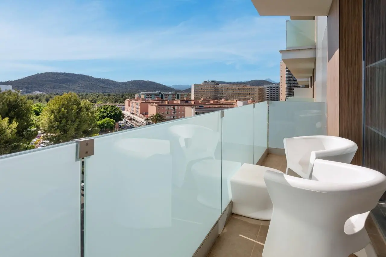 Meliá South Beach — MELIA SOUTH BEACH