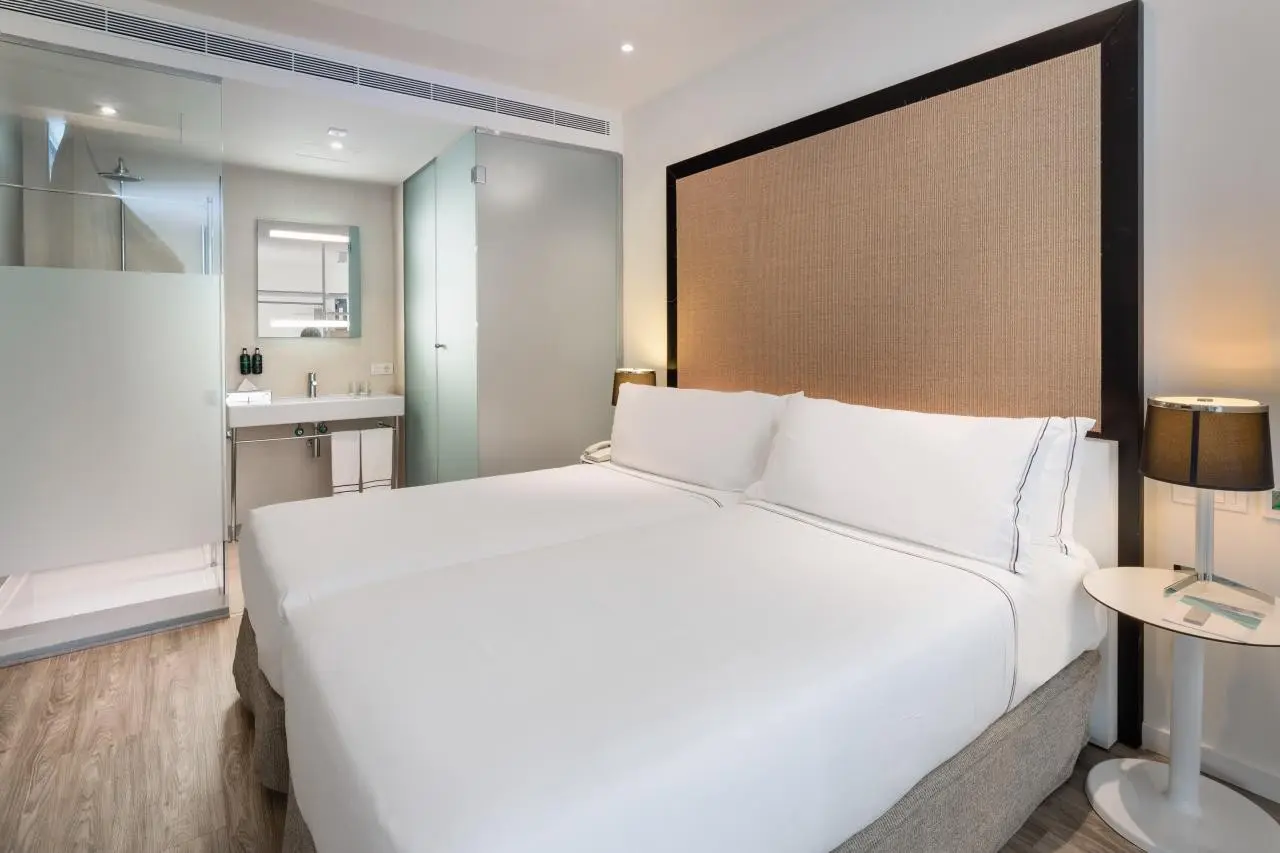 Meliá South Beach — MELIA SOUTH BEACH