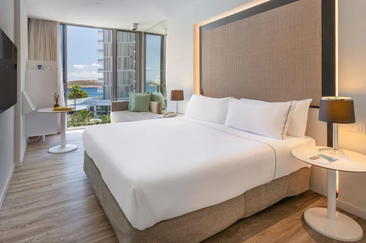 Meliá South Beach — MELIA SOUTH BEACH