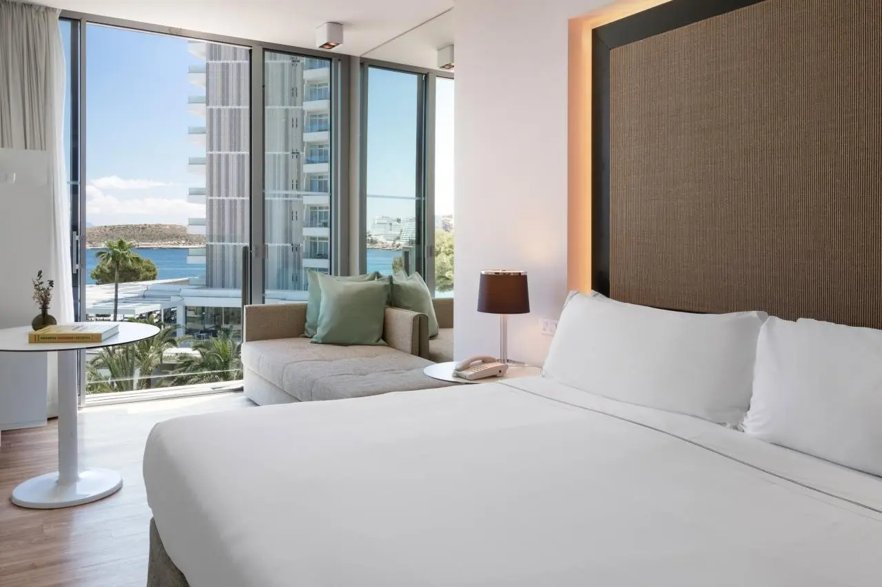Meliá South Beach — MELIA SOUTH BEACH