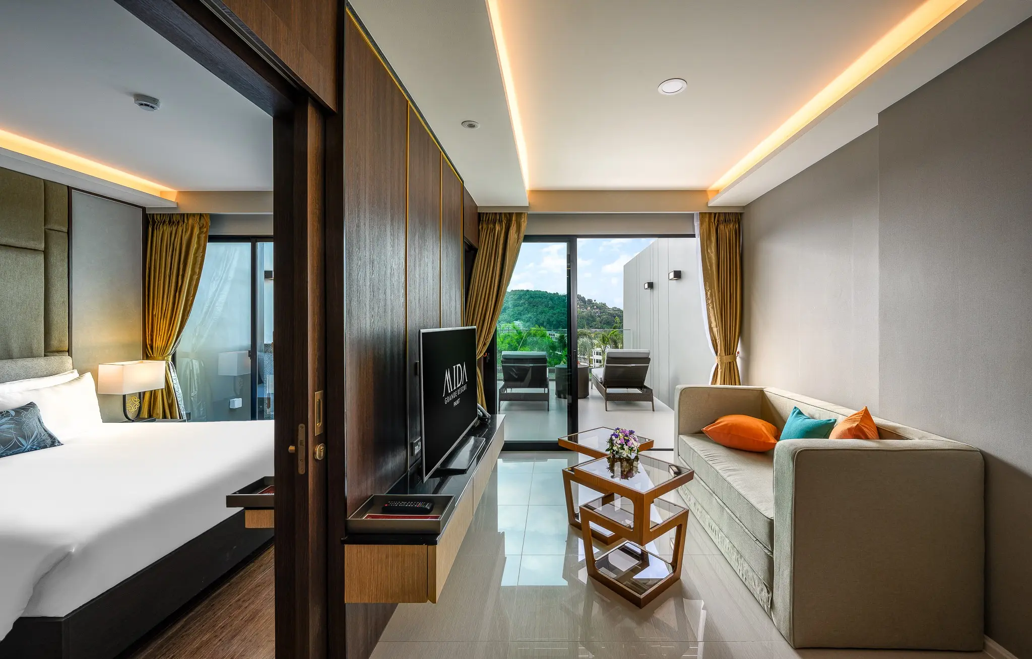 Mida Grande Resort Phuket — MIDA GRANDE RESORT PHUKET