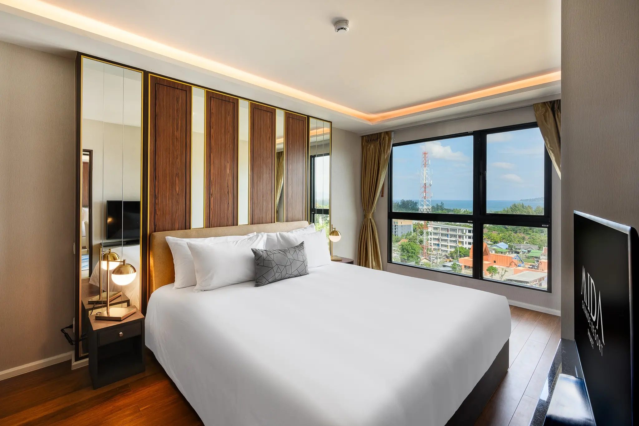 Mida Grande Resort Phuket — MIDA GRANDE RESORT PHUKET