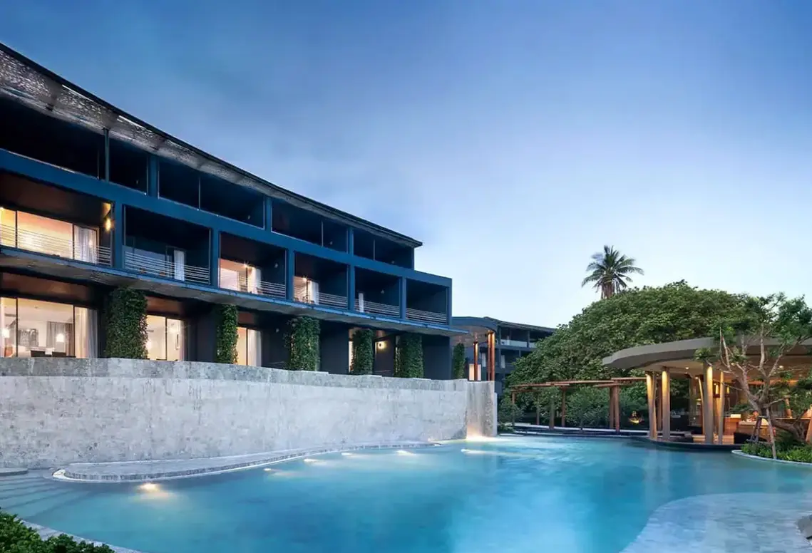 Basen w hotelu Navana Nature Escape