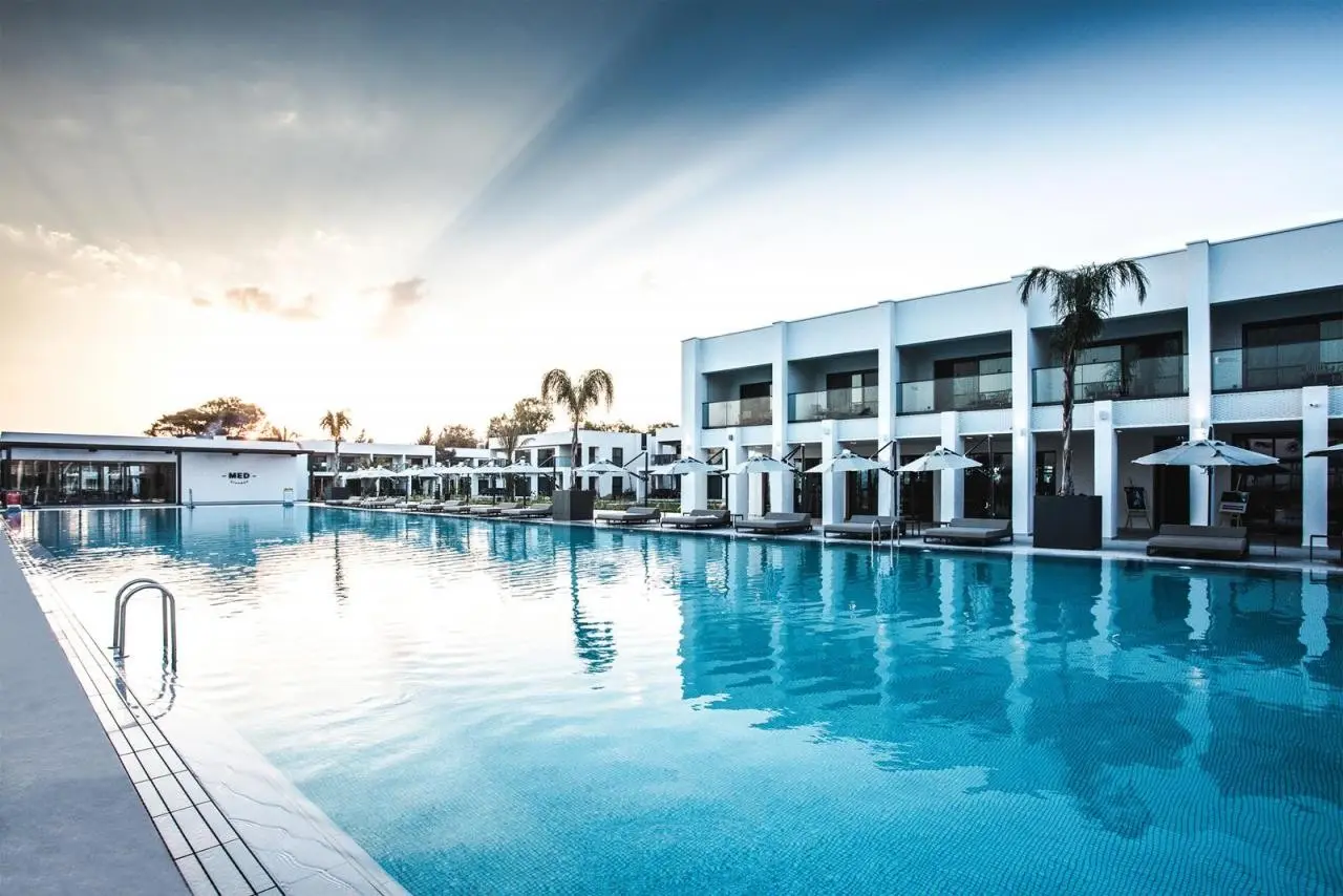 Paloma Finesse — PALOMA FINESSE