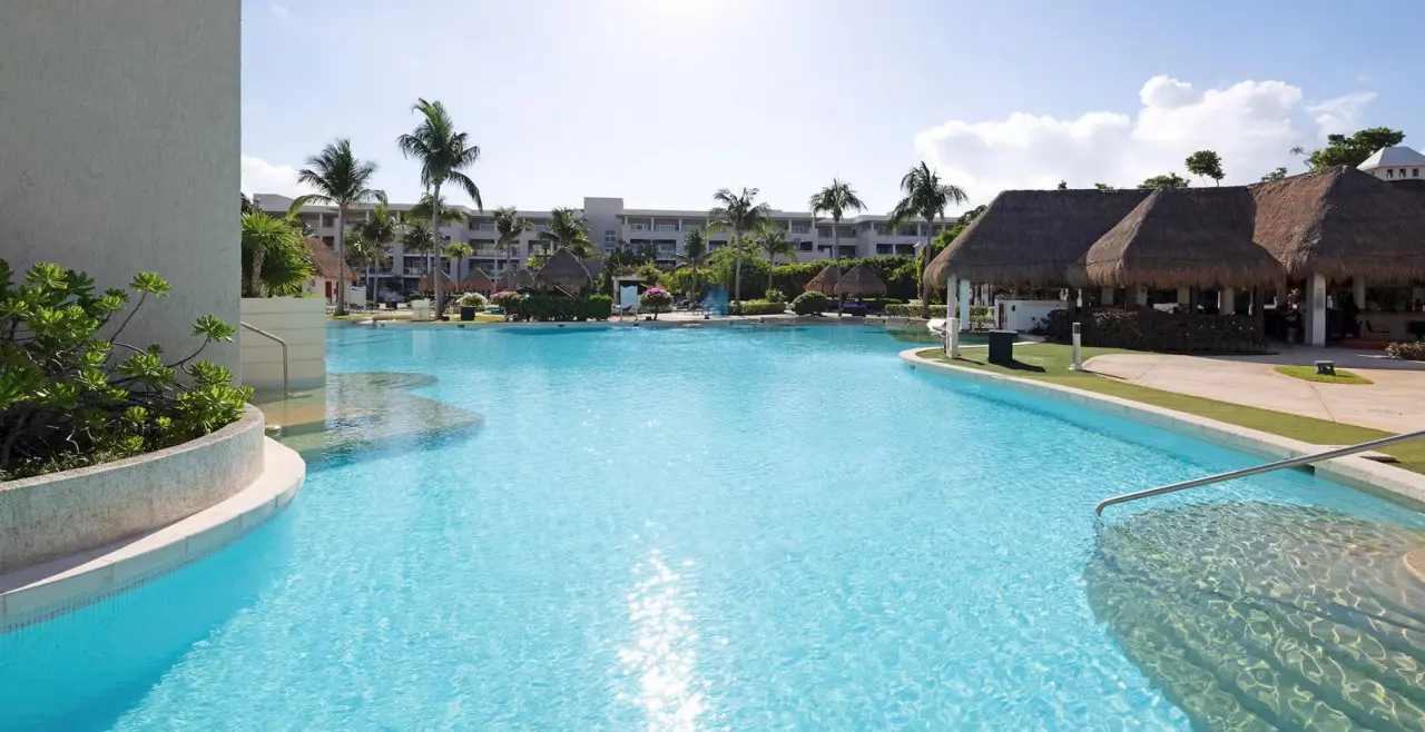 Paradisus Playa del Carmen — PARADISUS PLAYA DEL CARMEN