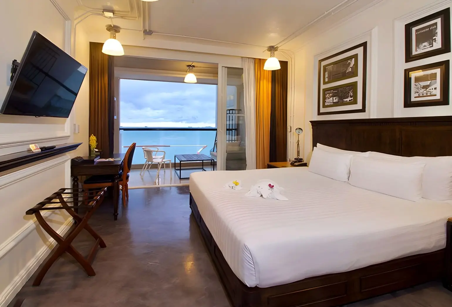 Pokój w hotelu Pattaya Modus Beachfront Resort