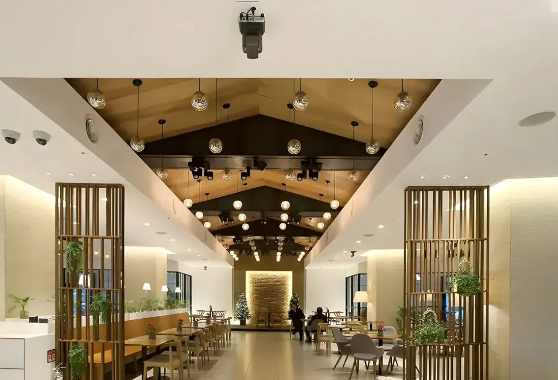 Restauracja i jedzenie w hotelu PJ Myeongdong