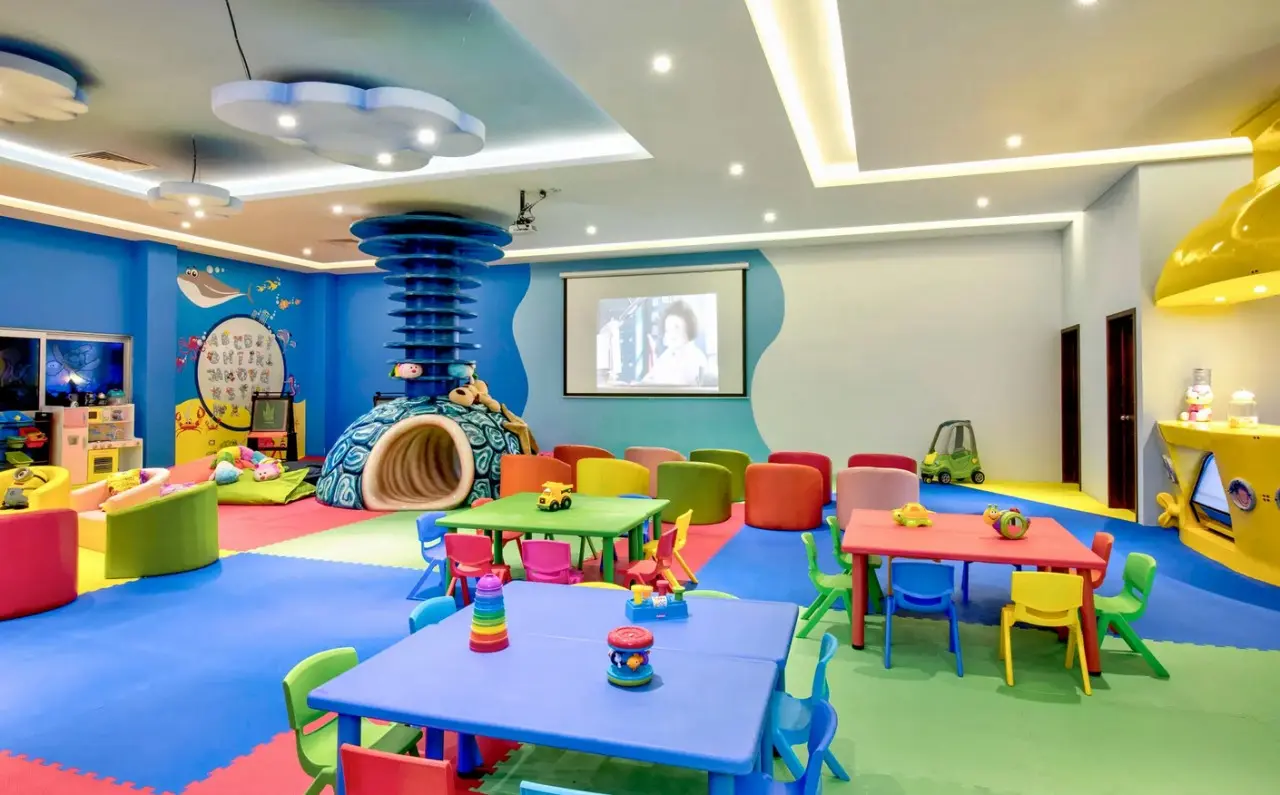 Princess Family Club Riviera — PRINCESS FAMILY CLUB RIVIERA