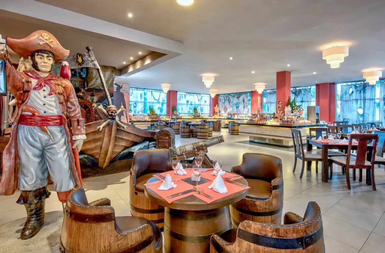 Princess Family Club Riviera — PRINCESS FAMILY CLUB RIVIERA