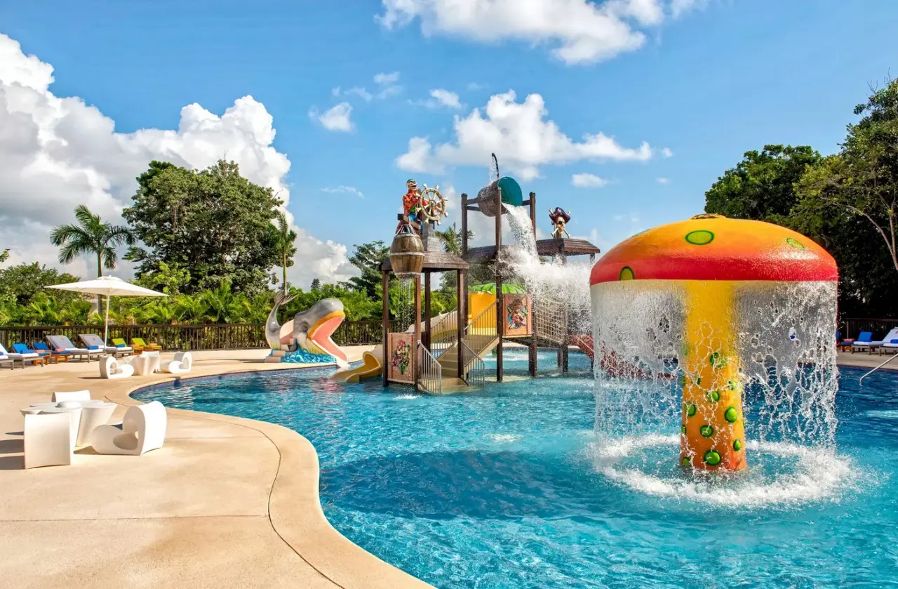 Princess Family Club Riviera — PRINCESS FAMILY CLUB RIVIERA