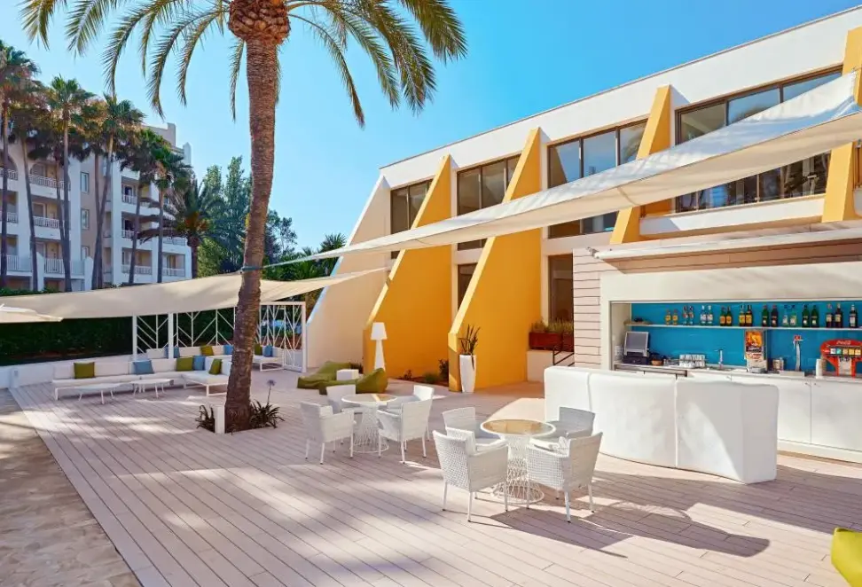 Restauracja i jedzenie w hotelu Protur Sa Coma Playa Hotel & Spa