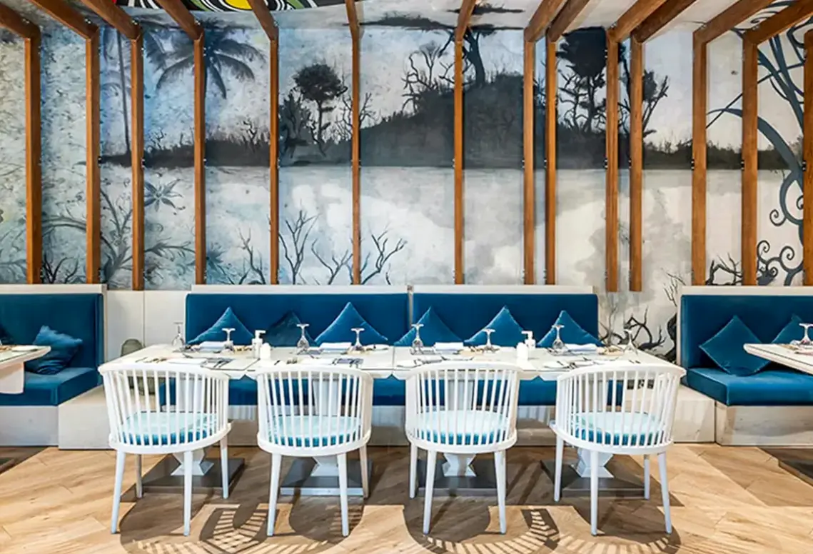 Restauracja i jedzenie w hotelu Rixos Premium Alamein