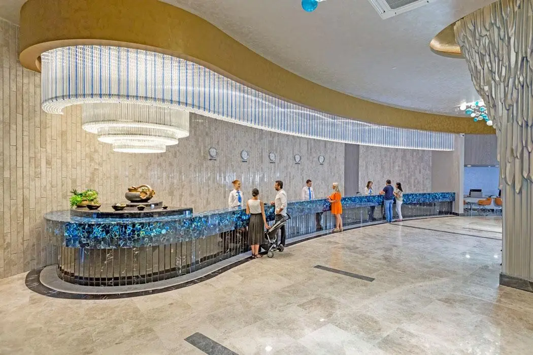 Royal Seginus — ROYAL SEGINUS