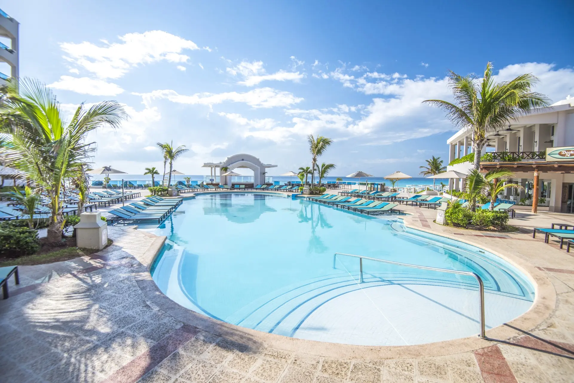 Royal Solaris Cancun Resort — SUNSCAPE CANCUN RESORT & SPA