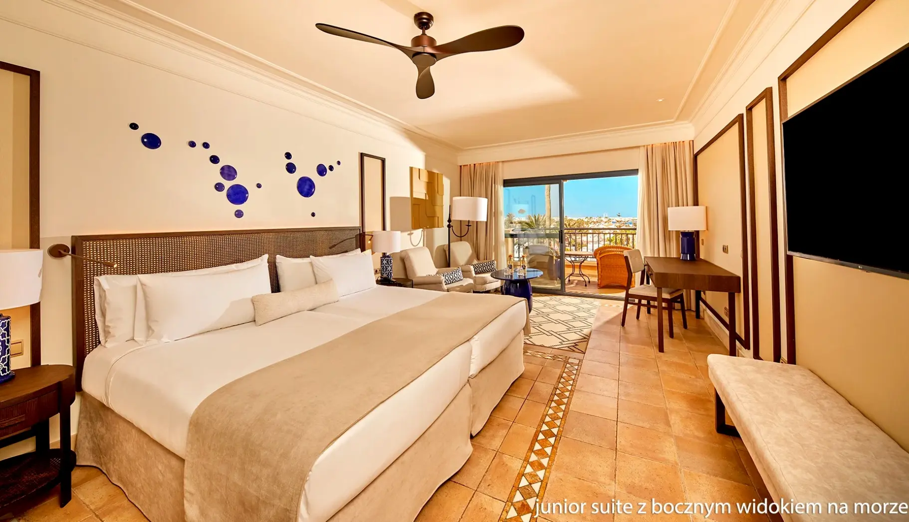 Pokój w hotelu Secrets Bahía Real Resort & Spa