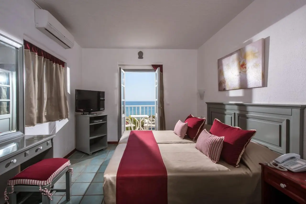 Silva Beach — SILVA BEACH