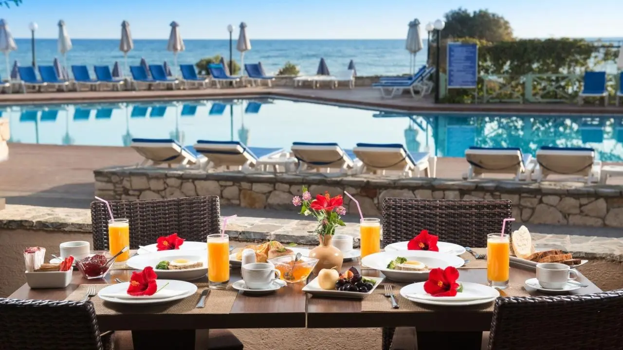 Silva Beach — SILVA BEACH