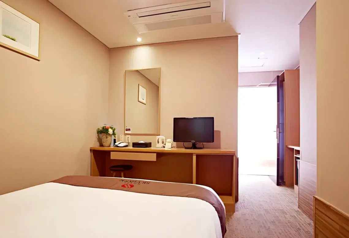 Pokój w hotelu Skypark Myeongdong Iii