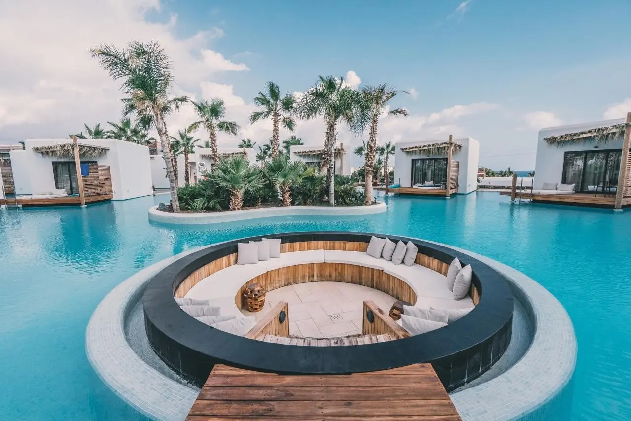 Stella Island — STELLA ISLAND LUXURY RESORT & SPA