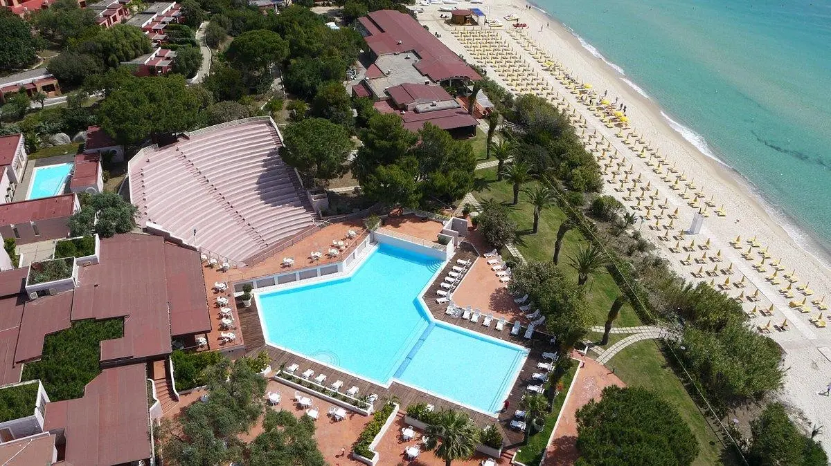 TH Costa Rei Free Beach Resort — TH COSTA REI - FREE BEACH VILLAGE