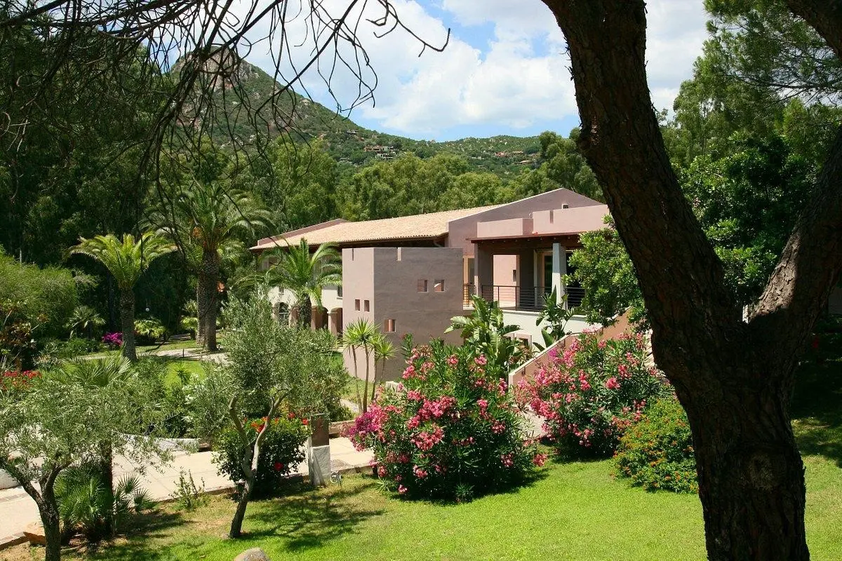TH Costa Rei Free Beach Resort — TH COSTA REI - FREE BEACH VILLAGE