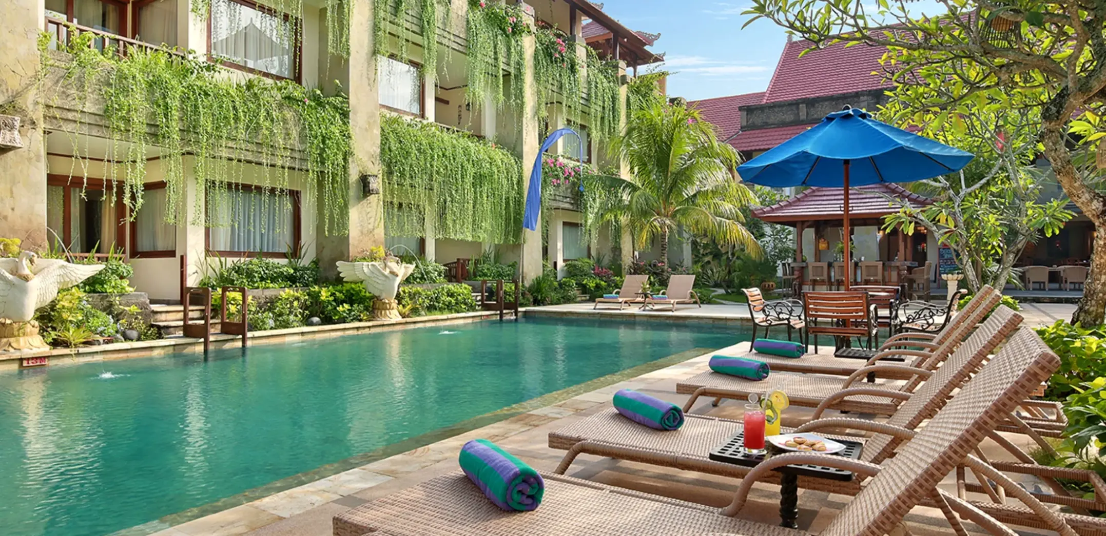 Basen w hotelu The Grand Bali Nusa Dua